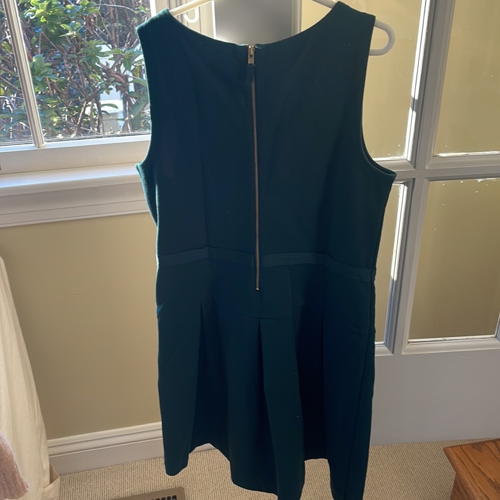 🌿Crewcuts Hunter Green dress, pink embellishments, size 14🌿 - Picture 4 of 4